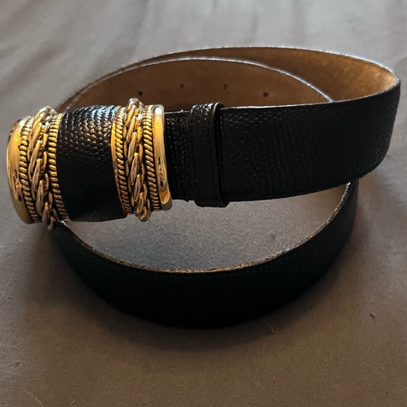 Women's Vintage Milor Brown Saddle Gold Art Deco Ornate buckle size M/L - Picture 2 of 3